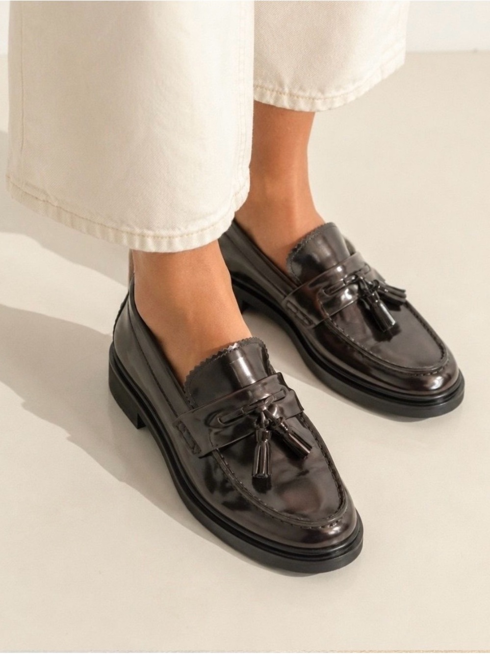 COACH Gunmetal Metallic Leather Tassel Driving Loafers Size 9 B
